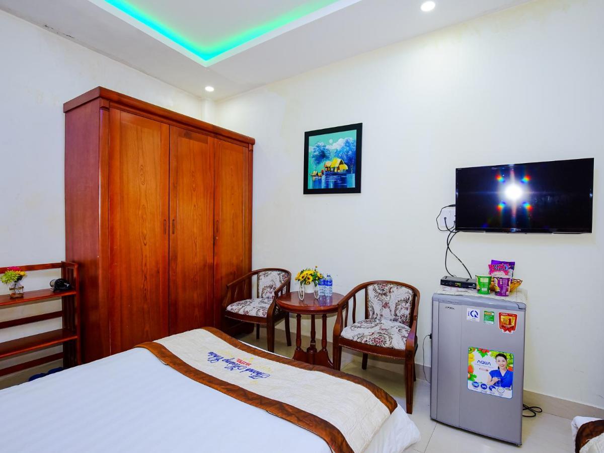 Thanh Hoang Chau Hotel Da Nang Buitenkant foto